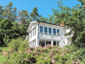 Holiday Home Stegeborg Sjöstugan by Interhome Vikbolandet